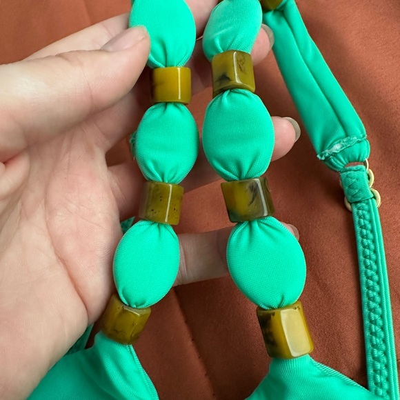 ViX Solid Dora Kira Swim Top - Picture 5 of 6